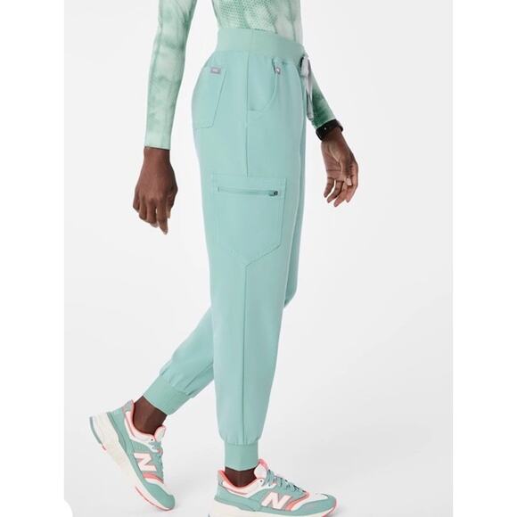 Figs Women’s Zamora High Waisted Jogger Scrub Drawstring Pants Green Size XXL/P - Picture 12 of 13